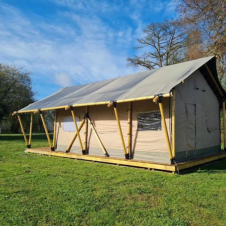 Camping De La Touche Ligueil Экстерьер фото