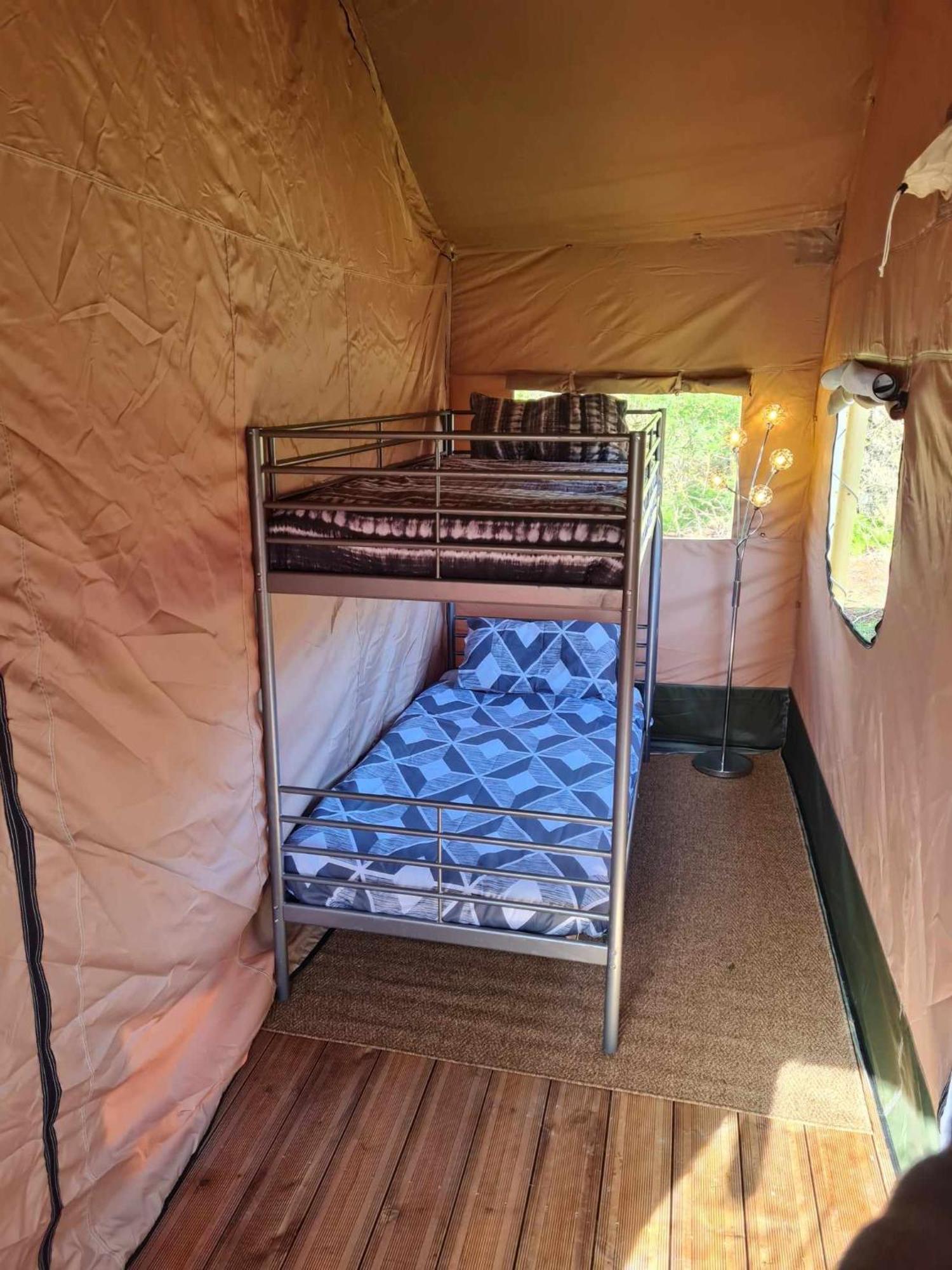 Camping De La Touche Ligueil Экстерьер фото